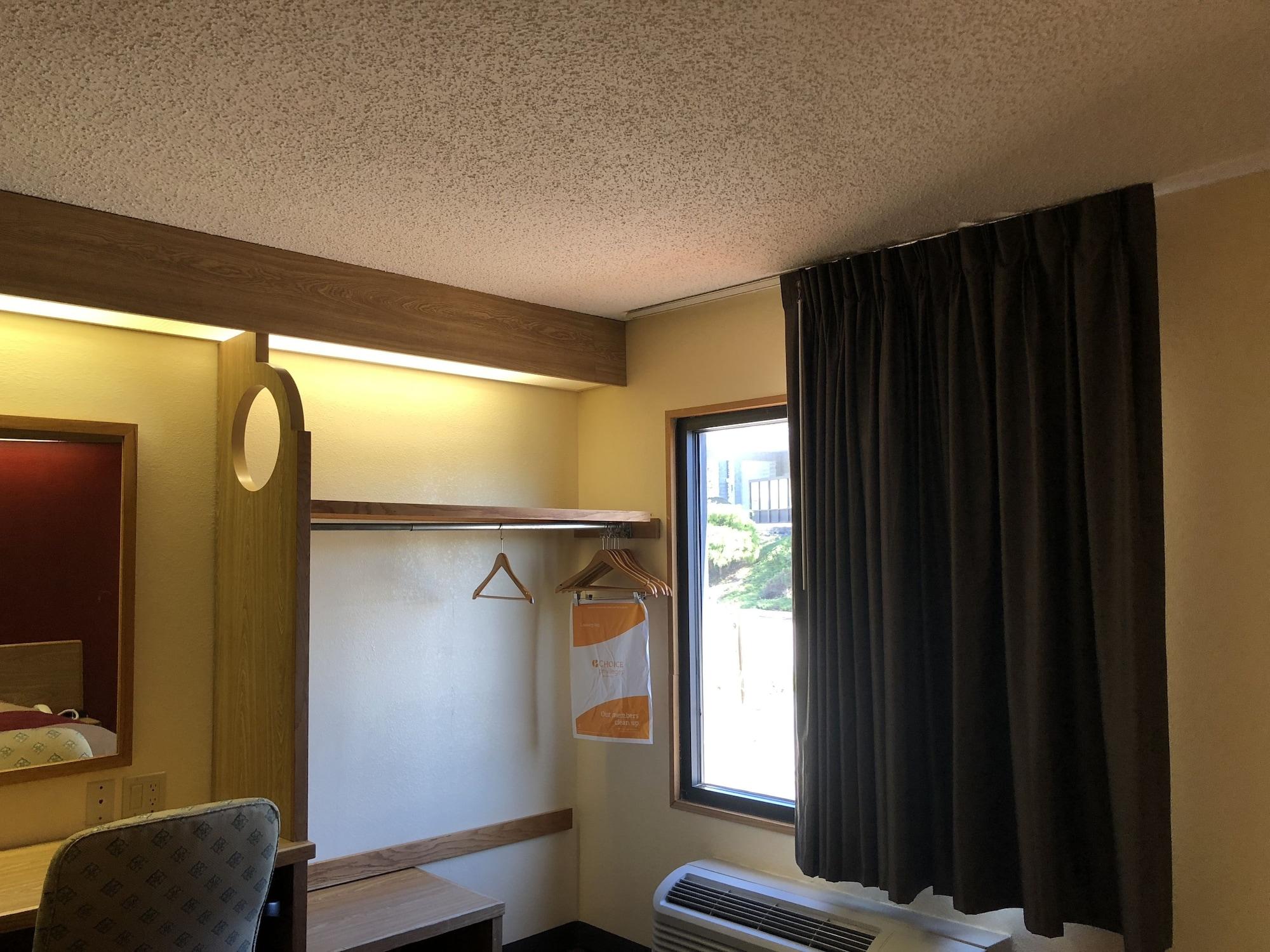 Econo Lodge London Exterior foto