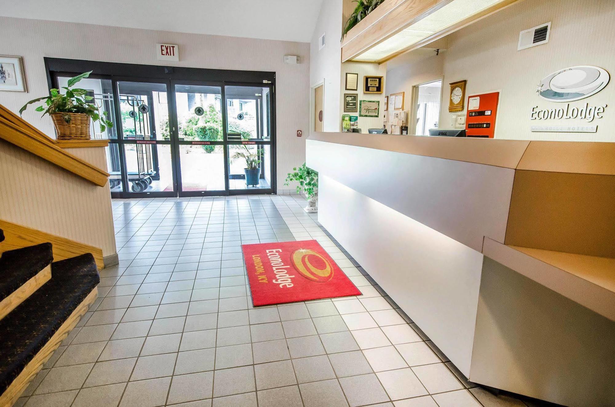 Econo Lodge London Exterior foto